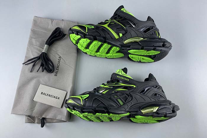 Ba*len*cia*ga sneaker tess.s.gomma 4.0 green black