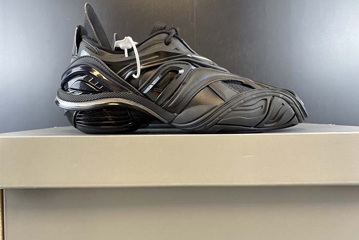 BALENCIAGE 5.0 TYREX 20SS RUNWAY 617535-W2TA1-1000