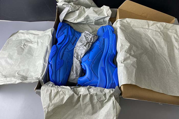 BALENCIAGE TRIPLE S TRAINER WHITE 536737 W06E2 0848