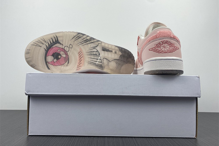 Jordan 1 Low SE Mighty Swooshers Pink(W) DM5443-666