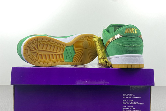 Nike SB Dunk Low “St.  Lucky Green BQ6817 303