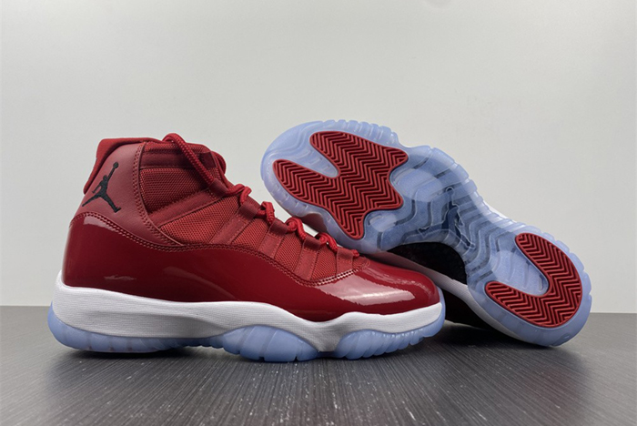 Air Jordan 11 “Gym Red”  378037-623