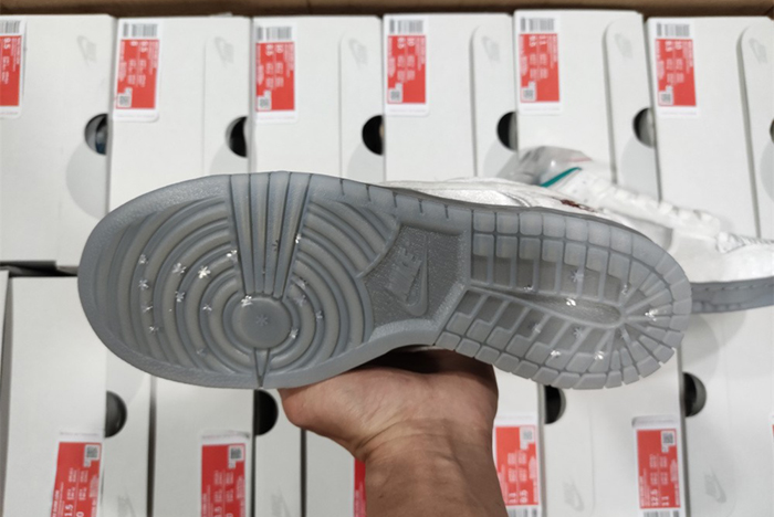 “Nike Dunk Low"Ice and Snow Festival"  DO2326-001