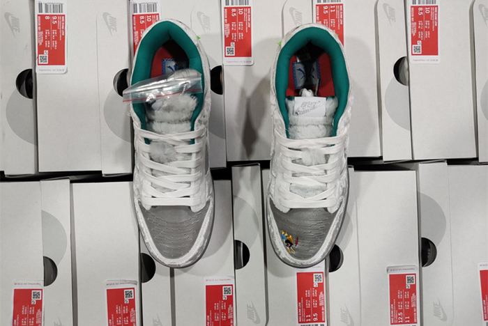 “Nike Dunk Low"Ice and Snow Festival"  DO2326-001