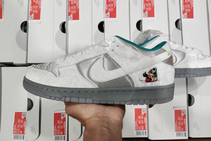 “Nike Dunk Low"Ice and Snow Festival"  DO2326-001