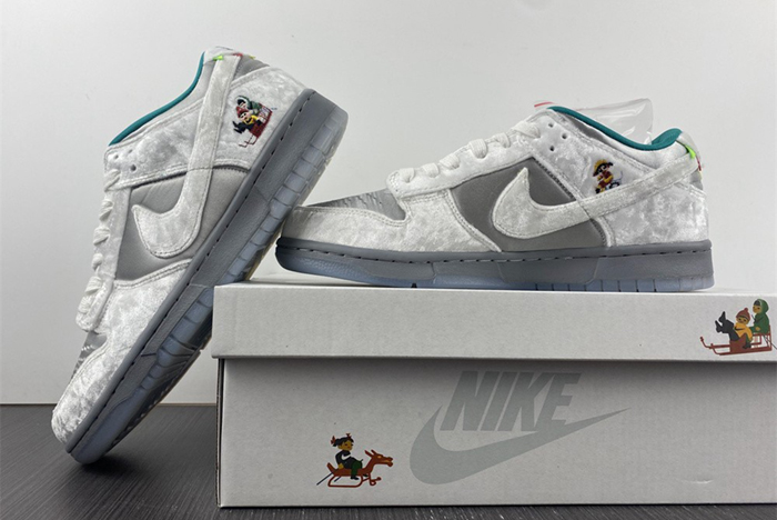 “Nike Dunk Low"Ice and Snow Festival"  DO2326-001