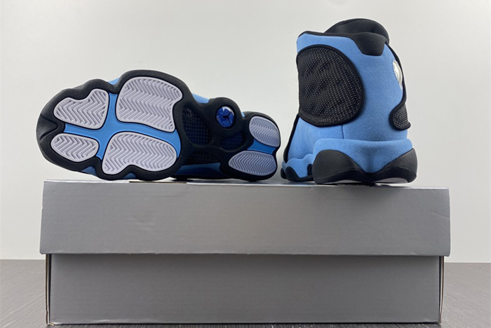Air Jordan 13 “University Blue”  DJ5982-041