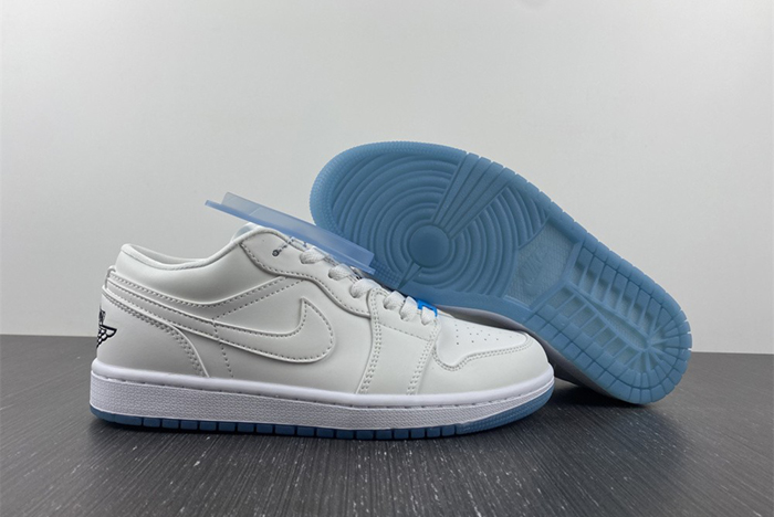 Nike Air Force 1‘07 LX UV  DA8301-101