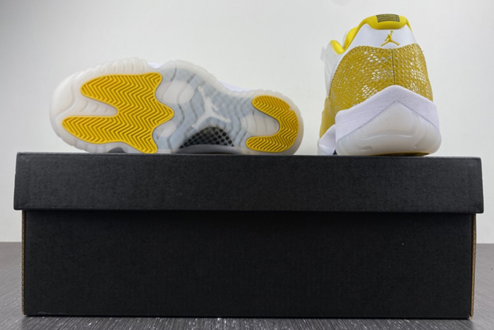 AIR JORDAN AJ7 TOPAZ MIST 442960-104