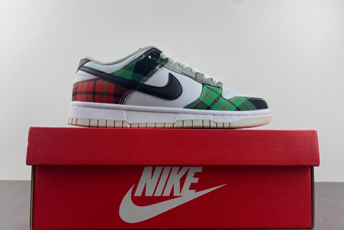Nike Dunk Low “Plaid”  DV0827-100