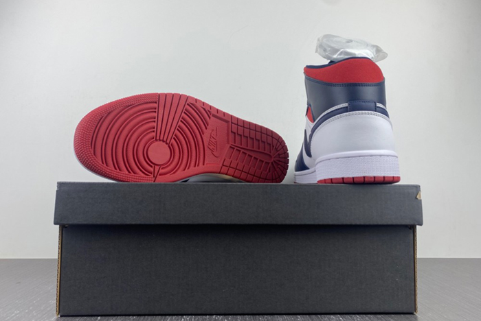 AIR JORDAN 1 MID SE ‘USA’  852542-104