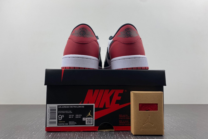 Air Jordan 1 Low OG “Black Toe”  CZ0790-106