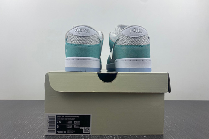 NIke  Dunk SDCAI*NIKE SB Low FD2562-400