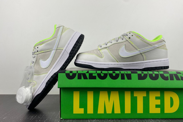 NIke  Dunk Low Oregon PE “Ducks of a Feather”  FQ7260-001