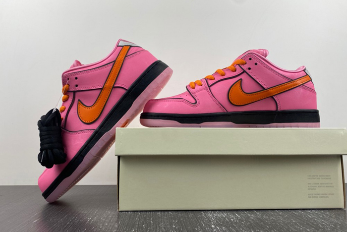 The Powerpuff Girls x Nike SB Dunk Low “Blossom”   FD2631-600