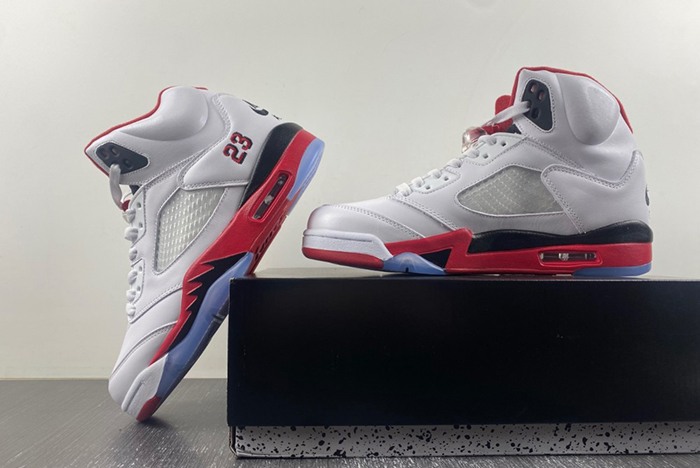 Jordan 5 Retro Fire Red Black Tongue 136027-120