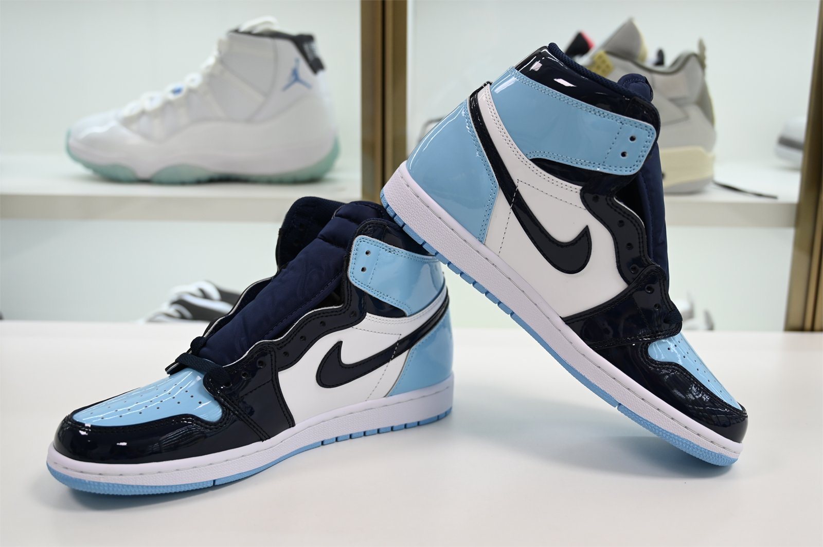 Air Jordan 1 UNC Blue Chill Patent   Leather CD0461-401