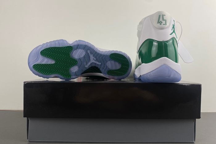 Air Jordan 11 High 