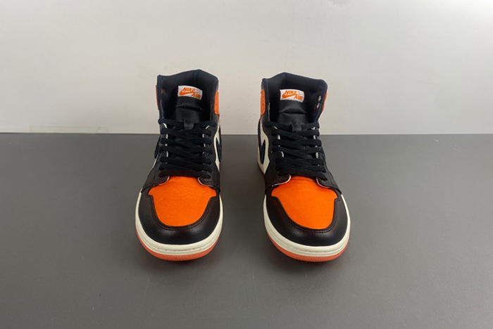 Jordan 1 Retro High OG Satin Shattered Backboard AV3725-010