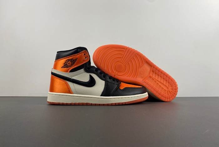 Jordan 1 Retro High OG Satin Shattered Backboard AV3725-010