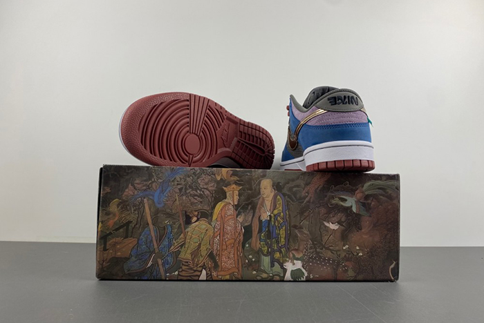 NIkE DUNK LOW SB  DV2433-109