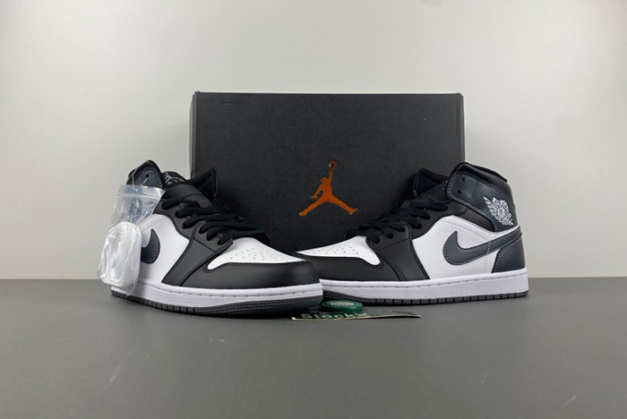 Wmns Jordan 1 Mid  "Cosmic Clay"  BQ8426-001