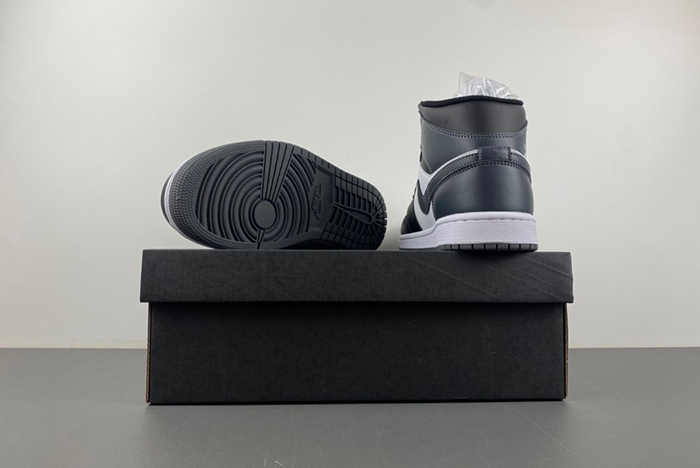 Wmns Jordan 1 Mid  "Cosmic Clay"  BQ8426-001