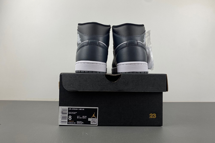Wmns Jordan 1 Mid  "Cosmic Clay"  BQ8426-001